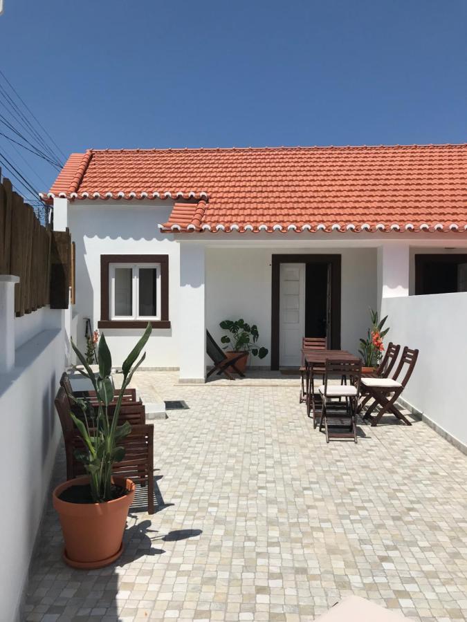 科拉雷斯Azenhas Do Mar Roadside House别墅 外观 照片